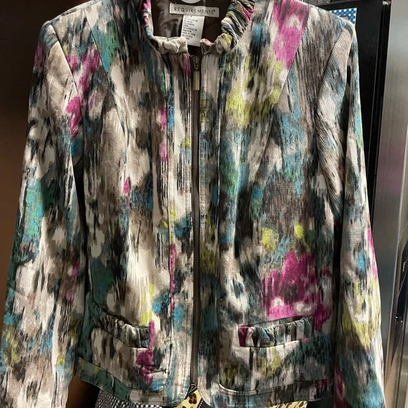 Jacket - Picture 2 of 3